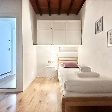 Warm Retreat In The Heart Of Florence Cls Station Apartment Bagian luar foto