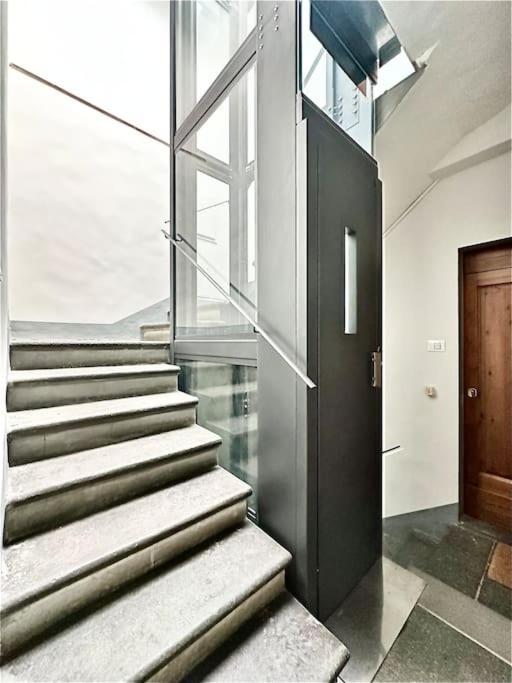 Warm Retreat In The Heart Of Florence Cls Station Apartment Bagian luar foto
