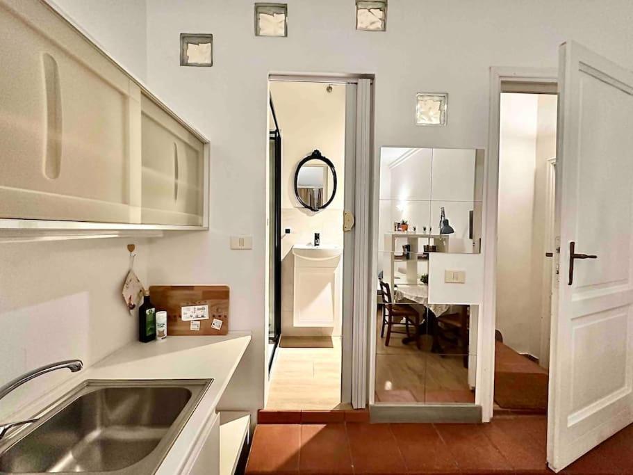 Warm Retreat In The Heart Of Florence Cls Station Apartment Bagian luar foto