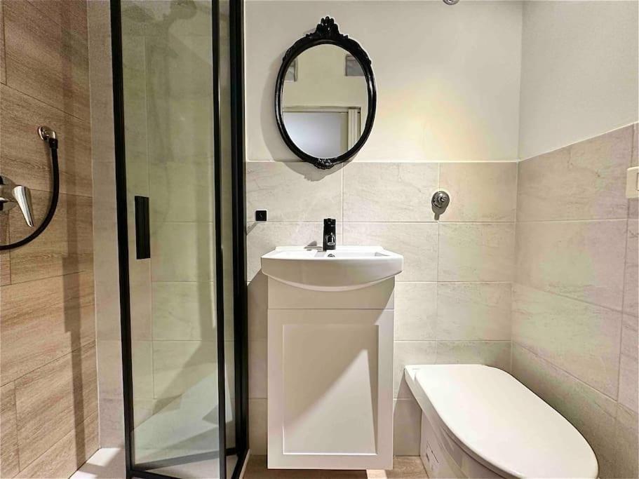 Warm Retreat In The Heart Of Florence Cls Station Apartment Bagian luar foto
