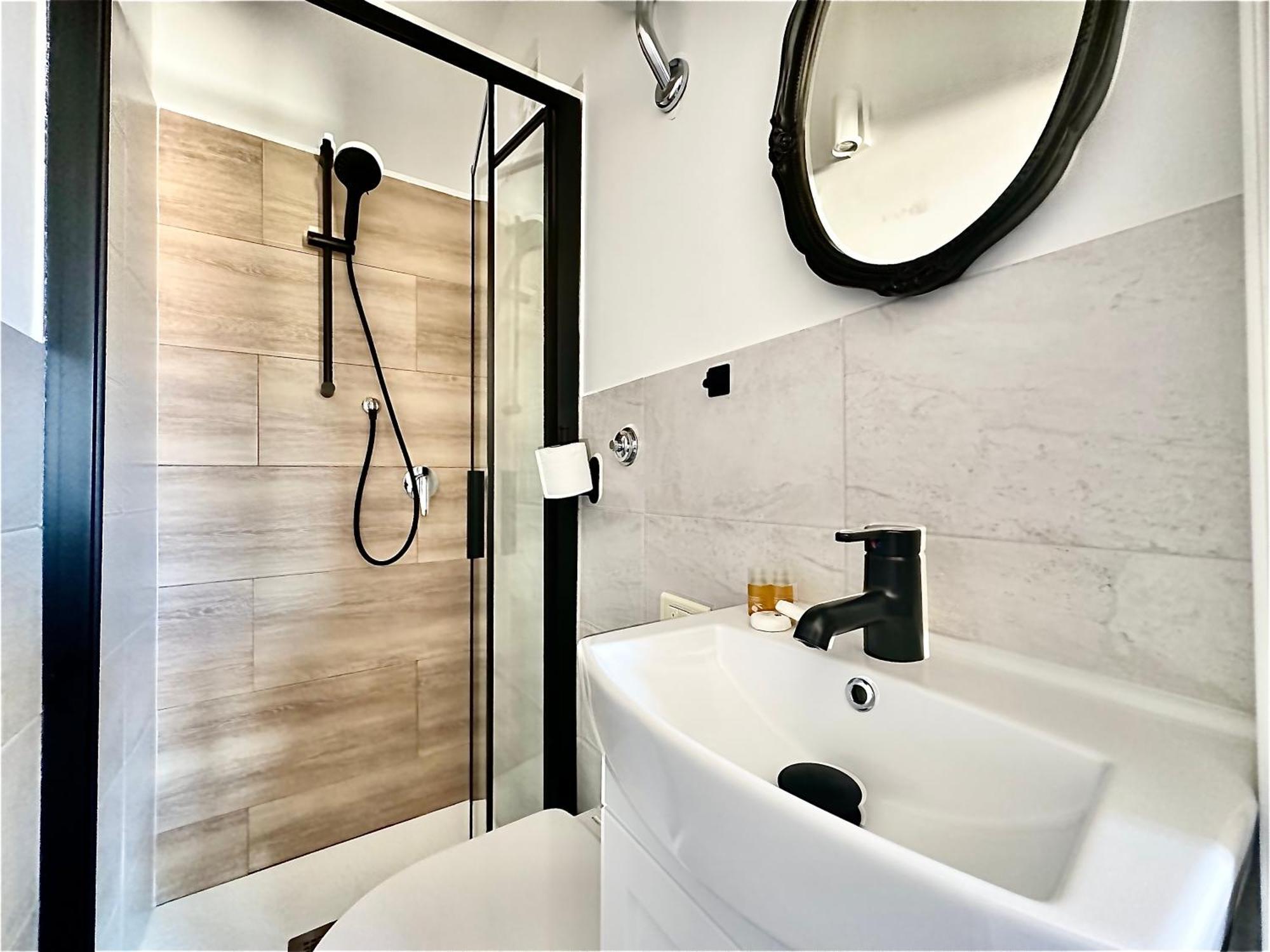 Warm Retreat In The Heart Of Florence Cls Station Apartment Bagian luar foto